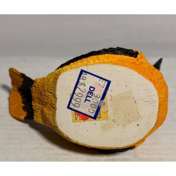 Handcrafted Resin Baltimore Oriole Realistic Bird Figurine 4" Long 2.5" Tall - Picture 7 of 9